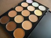 Paleta de 15 Bases e Corretivos